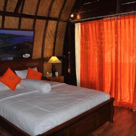 Holy Hills Bungalow Nusa Penida Batumadeg 외부 사진